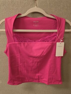 ReoRia Hot Pink Lace-Trim Tank